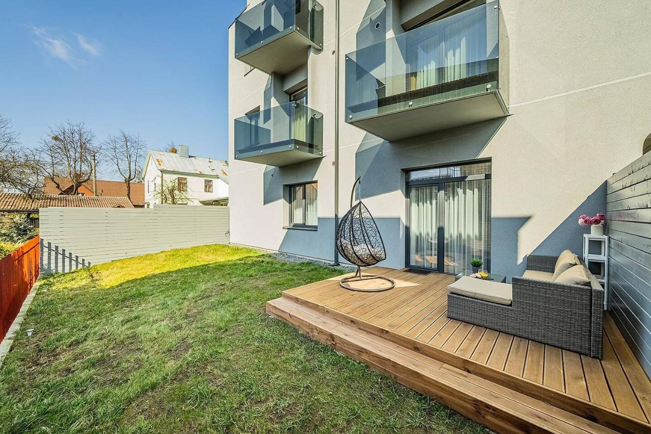 Lovely Apartment With Private Terrace By Urban Rent Kowno Zewnętrze zdjęcie
