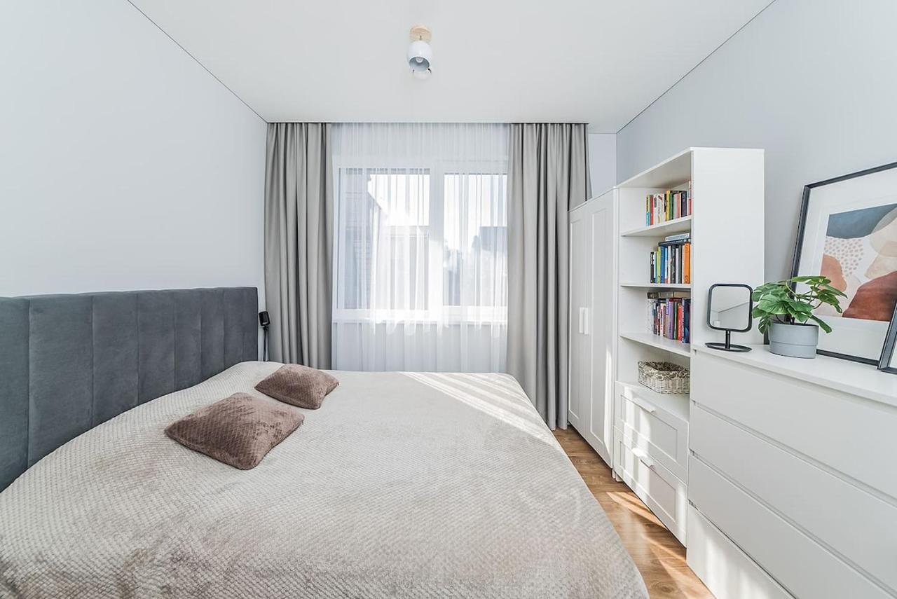 Lovely Apartment With Private Terrace By Urban Rent Kowno Zewnętrze zdjęcie